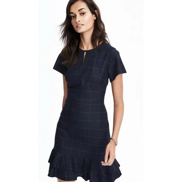 Banana Republic Dresses & Skirts - Banana Republic Navy Windowpane Checks Plaid Ruffle-Hem Short Sleeve Dress